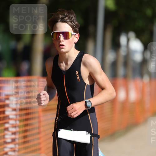 07.09.2025 - 19. Norderstedt Triathlon Michael Strokosch http://msf.ph/oto/8819122 07.09.2025 10:51:21 Laufen 68, 649 meine-sportfotos.de