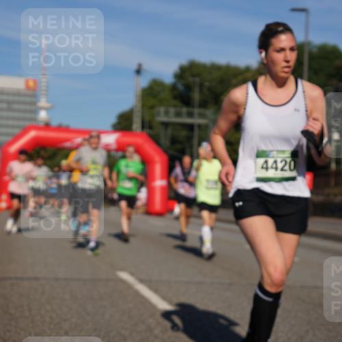 07.09.2025 - BARMER Alsterlauf Yannick Fuchs http://msf.ph/oto/8819456 07.09.2025 09:44:17 Laufen 4420 meine-sportfotos.de