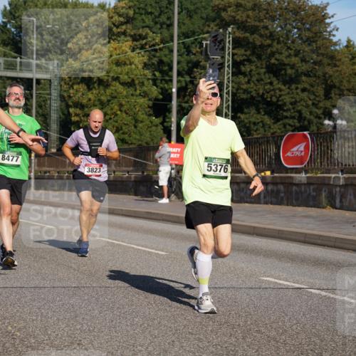 07.09.2025 - BARMER Alsterlauf Yannick Fuchs http://msf.ph/oto/8819495 07.09.2025 09:44:18 Laufen 79, 2242, 8477, 3823, 5376 meine-sportfotos.de
