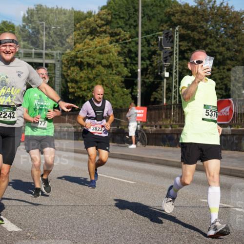 07.09.2025 - BARMER Alsterlauf Yannick Fuchs http://msf.ph/oto/8819503 07.09.2025 09:44:18 Laufen 10, 2879, 2242, 277, 3823, 5376 meine-sportfotos.de