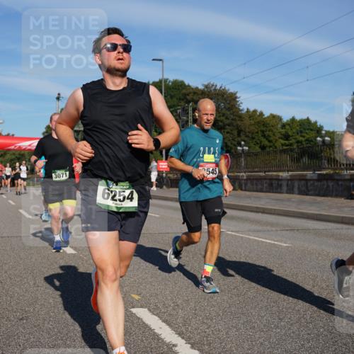 07.09.2025 - BARMER Alsterlauf Yannick Fuchs http://msf.ph/oto/8819788 07.09.2025 09:44:30 Laufen 3071, 6254, 2, 125, 545, 19, 2823 meine-sportfotos.de