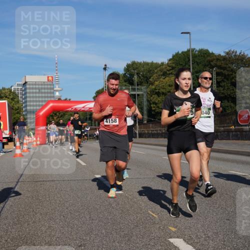 07.09.2025 - BARMER Alsterlauf Yannick Fuchs http://msf.ph/oto/8819947 07.09.2025 09:44:37 Laufen 5311, 040, 4158, 3363 meine-sportfotos.de