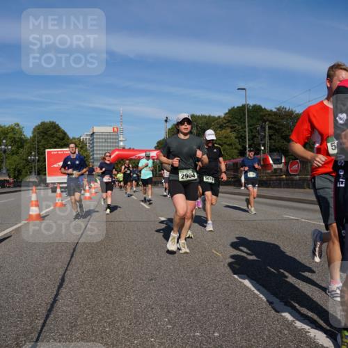 07.09.2025 - BARMER Alsterlauf Yannick Fuchs http://msf.ph/oto/8820234 07.09.2025 09:44:51 Laufen 2904, 5619, 2565 meine-sportfotos.de