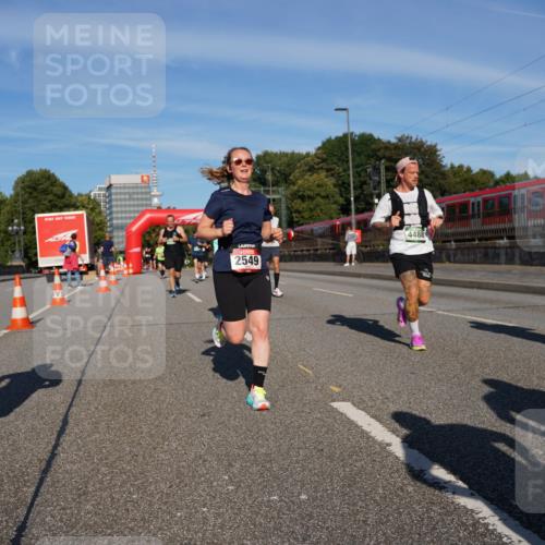 07.09.2025 - BARMER Alsterlauf Yannick Fuchs http://msf.ph/oto/8820304 07.09.2025 09:44:53 Laufen 89, 2549, 4488, 8290 meine-sportfotos.de