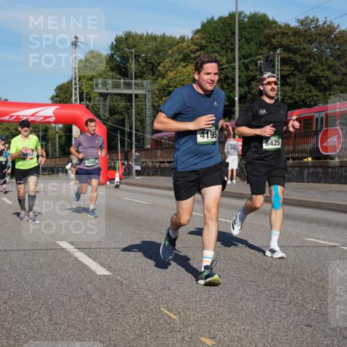07.09.2025 - BARMER Alsterlauf Yannick Fuchs http://msf.ph/oto/8820375 07.09.2025 09:44:57 Laufen 5982, 5585, 4195, 8425 meine-sportfotos.de