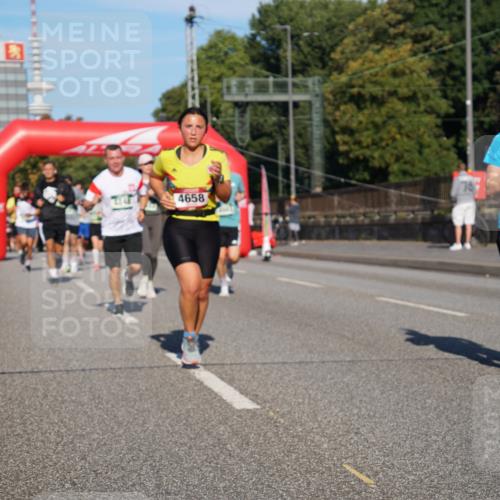 07.09.2025 - BARMER Alsterlauf Yannick Fuchs http://msf.ph/oto/8820501 07.09.2025 09:45:05 Laufen 4658, 5947 meine-sportfotos.de