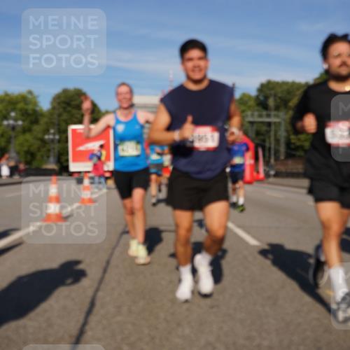 07.09.2025 - BARMER Alsterlauf Yannick Fuchs http://msf.ph/oto/8823163 07.09.2025 09:47:26 Laufen 951 meine-sportfotos.de