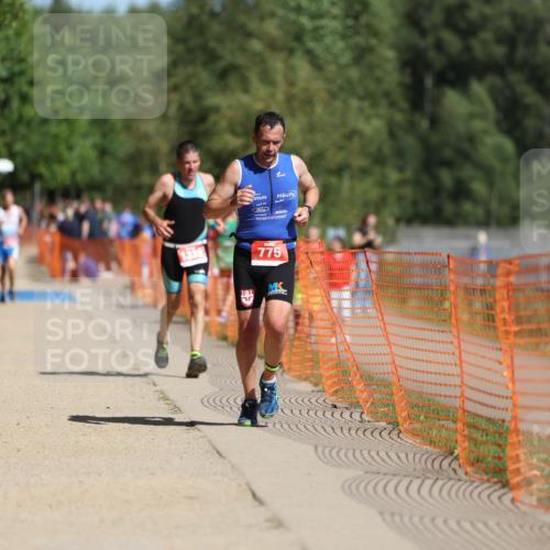 07.09.2025 - 19. Norderstedt Triathlon Michael Strokosch http://msf.ph/oto/8823561 07.09.2025 12:14:36 Laufen 775, 1332 meine-sportfotos.de