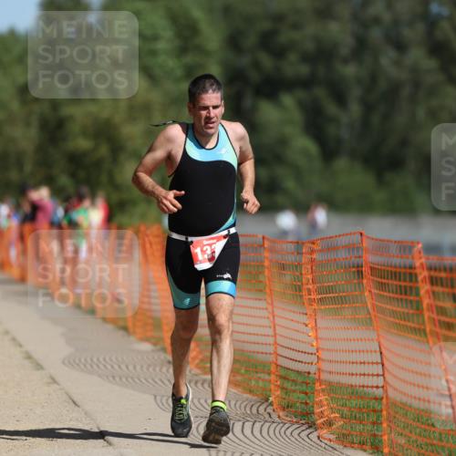 07.09.2025 - 19. Norderstedt Triathlon Michael Strokosch http://msf.ph/oto/8823630 07.09.2025 12:14:42 Laufen 775, 1332 meine-sportfotos.de