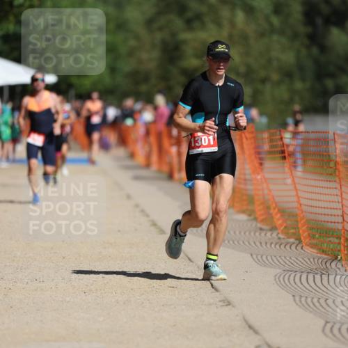 07.09.2025 - 19. Norderstedt Triathlon Michael Strokosch http://msf.ph/oto/8823732 07.09.2025 12:15:18 Laufen 1301, 1365 meine-sportfotos.de