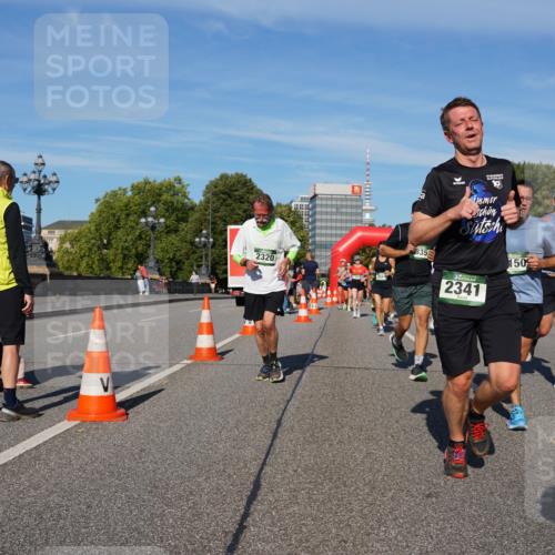 07.09.2025 - BARMER Alsterlauf Yannick Fuchs http://msf.ph/oto/8824145 07.09.2025 09:48:34 Laufen 2320, 835, 19, 2341, 150, 3259, 2151 meine-sportfotos.de