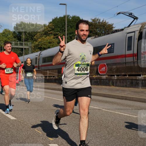 07.09.2025 - BARMER Alsterlauf Yannick Fuchs http://msf.ph/oto/8824816 07.09.2025 09:50:44 Laufen 042, 4712, 4873, 3322, 4006, 10 meine-sportfotos.de