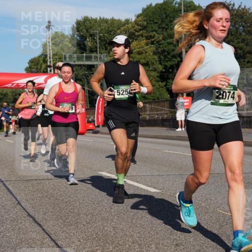 07.09.2025 - BARMER Alsterlauf Yannick Fuchs http://msf.ph/oto/8825179 07.09.2025 09:57:15 Laufen 9, 5250, 2074 meine-sportfotos.de