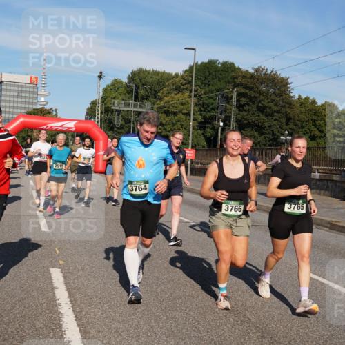 07.09.2025 - BARMER Alsterlauf Yannick Fuchs http://msf.ph/oto/8825797 07.09.2025 10:00:33 Laufen 11, 4323, 2515, 3764, 3766, 3765 meine-sportfotos.de