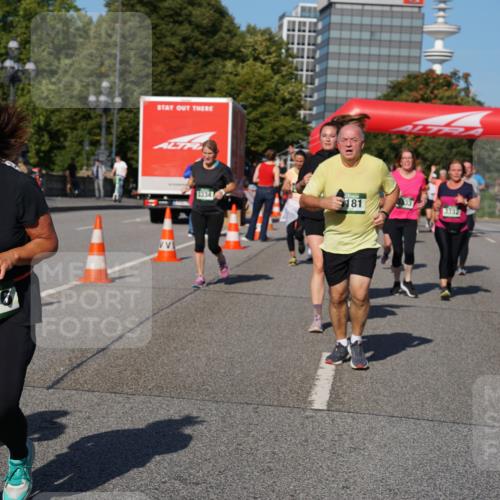07.09.2025 - BARMER Alsterlauf Yannick Fuchs http://msf.ph/oto/8827456 07.09.2025 10:09:44 Laufen 2876, 3334, 181, 3332, 3833 meine-sportfotos.de