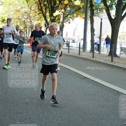 07.09.2025 - BARMER Alsterlauf Yannick Fuchs http://msf.ph/oto/8832187 07.09.2025 11:38:16 Laufen 1034, 8321, 8325, 1268 meine-sportfotos.de