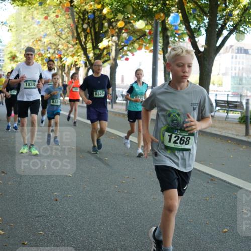 07.09.2025 - BARMER Alsterlauf Yannick Fuchs http://msf.ph/oto/8832190 07.09.2025 11:38:17 Laufen 1034, 8321, 8325, 1268, 10 meine-sportfotos.de
