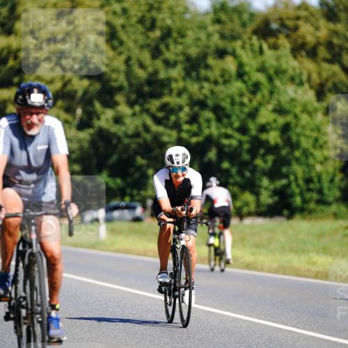 07.09.2025 - 19. Norderstedt Triathlon Michael Burmester http://msf.ph/oto/8832565 07.09.2025 11:44:47 Radfahren 186, 192 meine-sportfotos.de