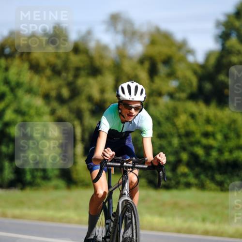 07.09.2025 - 19. Norderstedt Triathlon Michael Burmester http://msf.ph/oto/8832578 07.09.2025 11:45:27 Radfahren 1190, 1365 meine-sportfotos.de