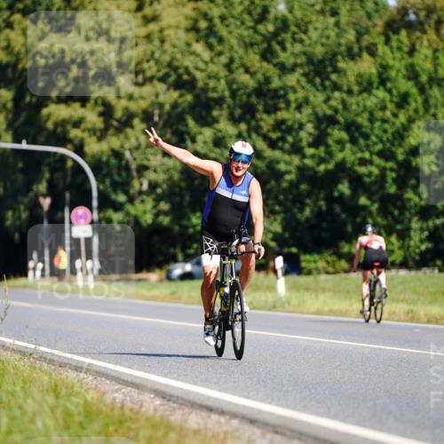 07.09.2025 - 19. Norderstedt Triathlon Michael Burmester http://msf.ph/oto/8832585 07.09.2025 11:45:40 Radfahren 710 meine-sportfotos.de