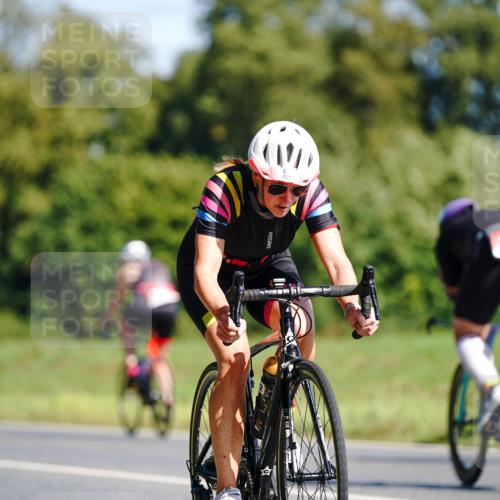 07.09.2025 - 19. Norderstedt Triathlon Michael Burmester http://msf.ph/oto/8832639 07.09.2025 11:47:54 Radfahren 822 meine-sportfotos.de