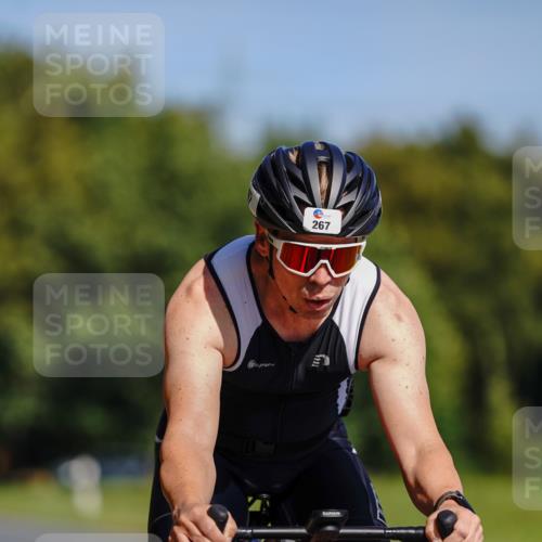 07.09.2025 - 19. Norderstedt Triathlon Michael Burmester http://msf.ph/oto/8832722 07.09.2025 11:51:54 Radfahren 267, 782 meine-sportfotos.de