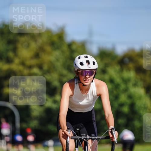 07.09.2025 - 19. Norderstedt Triathlon Michael Burmester http://msf.ph/oto/8832737 07.09.2025 11:52:27 Radfahren 731 meine-sportfotos.de
