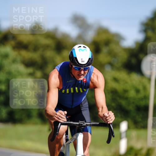 07.09.2025 - 19. Norderstedt Triathlon Michael Burmester http://msf.ph/oto/8832744 07.09.2025 11:52:50 Radfahren 136, 791, 837 meine-sportfotos.de