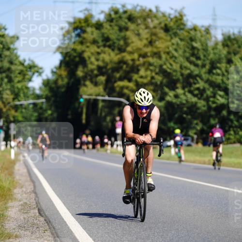 07.09.2025 - 19. Norderstedt Triathlon Michael Burmester http://msf.ph/oto/8832813 07.09.2025 11:54:47 Radfahren 779, 1272 meine-sportfotos.de