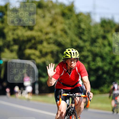 07.09.2025 - 19. Norderstedt Triathlon Michael Burmester http://msf.ph/oto/8833229 07.09.2025 11:44:15 Radfahren 1229 meine-sportfotos.de