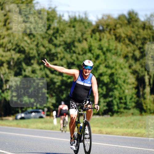 07.09.2025 - 19. Norderstedt Triathlon Michael Burmester http://msf.ph/oto/8833267 07.09.2025 11:45:40 Radfahren 710 meine-sportfotos.de