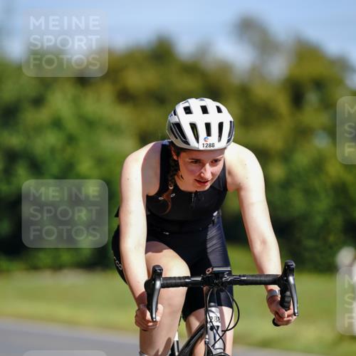 07.09.2025 - 19. Norderstedt Triathlon Michael Burmester http://msf.ph/oto/8833328 07.09.2025 11:48:33 Radfahren 1288 meine-sportfotos.de