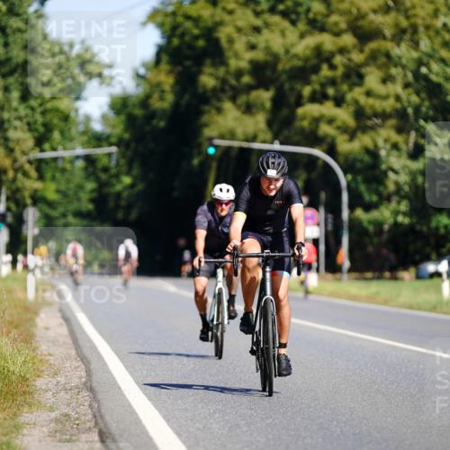 07.09.2025 - 19. Norderstedt Triathlon Michael Burmester http://msf.ph/oto/8833349 07.09.2025 11:49:45 Radfahren 1223 meine-sportfotos.de
