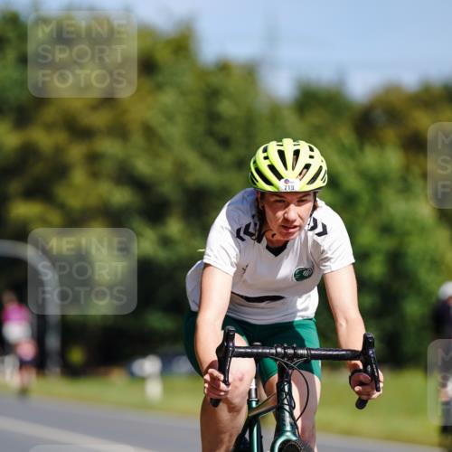 07.09.2025 - 19. Norderstedt Triathlon Michael Burmester http://msf.ph/oto/8833412 07.09.2025 11:52:17 Radfahren 184, 719 meine-sportfotos.de