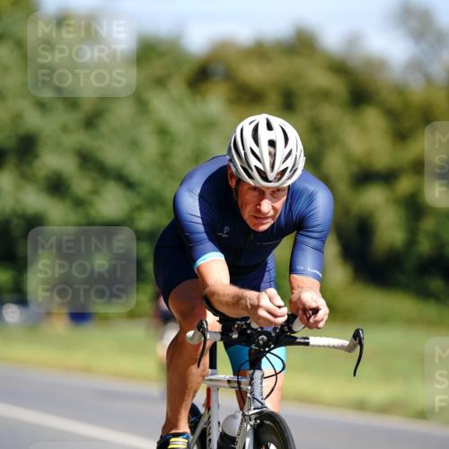 07.09.2025 - 19. Norderstedt Triathlon Michael Burmester http://msf.ph/oto/8833428 07.09.2025 11:52:51 Radfahren 136, 791, 837 meine-sportfotos.de