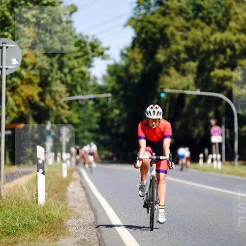 07.09.2025 - 19. Norderstedt Triathlon Michael Burmester http://msf.ph/oto/8833452 07.09.2025 11:53:57 Radfahren 714 meine-sportfotos.de