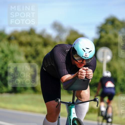 07.09.2025 - 19. Norderstedt Triathlon Michael Burmester http://msf.ph/oto/8833465 07.09.2025 11:54:14 Radfahren 281, 861, 1363 meine-sportfotos.de