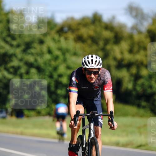 07.09.2025 - 19. Norderstedt Triathlon Michael Burmester http://msf.ph/oto/8833472 07.09.2025 11:54:22 Radfahren 287, 748, 1233 meine-sportfotos.de