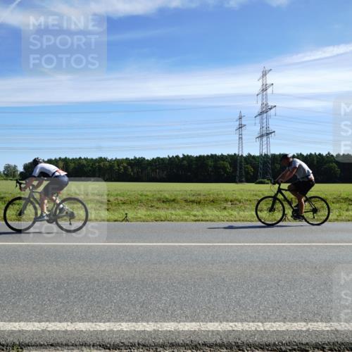 07.09.2025 - 19. Norderstedt Triathlon Michael Burmester http://msf.ph/oto/8833557 07.09.2025 11:53:51 Radfahren 1246 meine-sportfotos.de