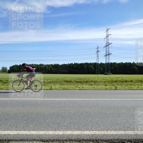 07.09.2025 - 19. Norderstedt Triathlon Michael Burmester http://msf.ph/oto/8833834 07.09.2025 11:54:42 Radfahren 741, 779, 1371 meine-sportfotos.de