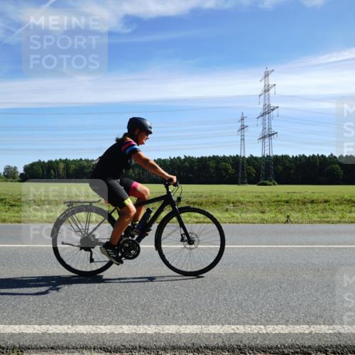 07.09.2025 - 19. Norderstedt Triathlon Michael Burmester http://msf.ph/oto/8833912 07.09.2025 11:54:57 Radfahren 1315 meine-sportfotos.de