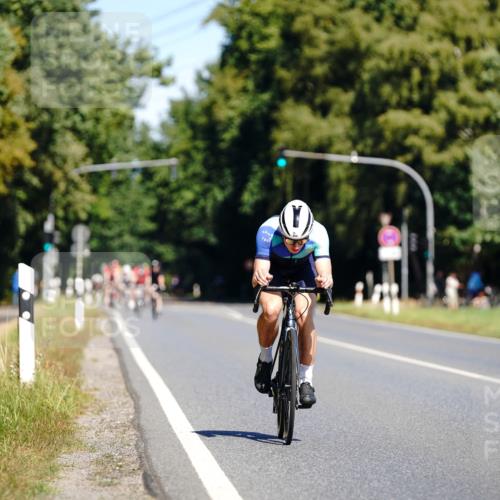 07.09.2025 - 19. Norderstedt Triathlon Michael Burmester http://msf.ph/oto/8833925 07.09.2025 12:10:47 Radfahren 856 meine-sportfotos.de