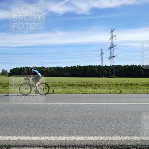 07.09.2025 - 19. Norderstedt Triathlon Michael Burmester http://msf.ph/oto/8834550 07.09.2025 11:58:24 Radfahren 1359 meine-sportfotos.de
