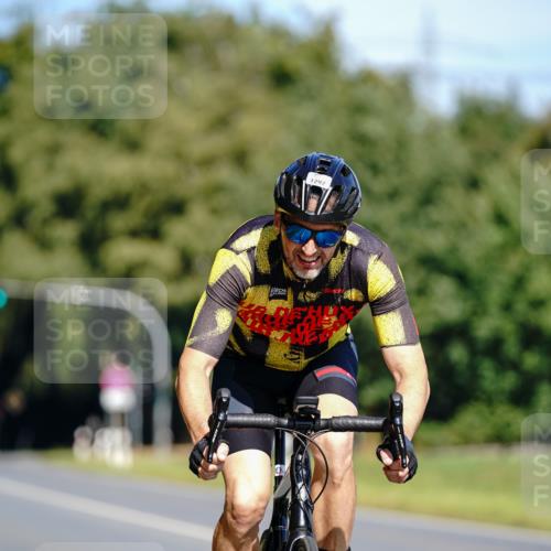 07.09.2025 - 19. Norderstedt Triathlon Michael Burmester http://msf.ph/oto/8834743 07.09.2025 12:24:30 Radfahren 818, 1297 meine-sportfotos.de