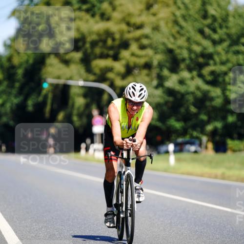 07.09.2025 - 19. Norderstedt Triathlon Michael Burmester http://msf.ph/oto/8834757 07.09.2025 12:24:42 Radfahren 814, 1294 meine-sportfotos.de