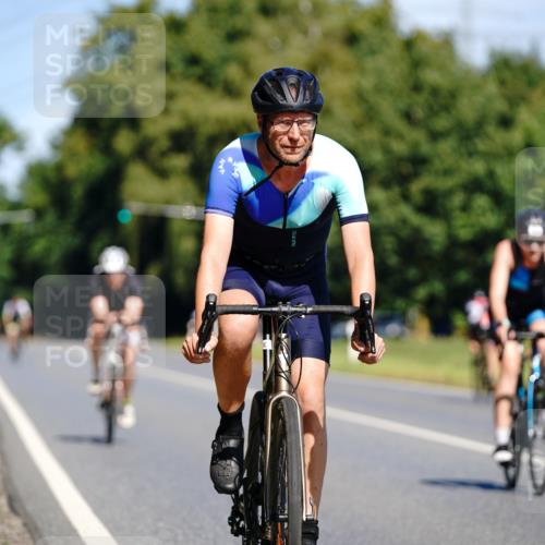 07.09.2025 - 19. Norderstedt Triathlon Michael Burmester http://msf.ph/oto/8834774 07.09.2025 12:25:17 Radfahren 205, 220, 274, 292, 766, 1280 meine-sportfotos.de