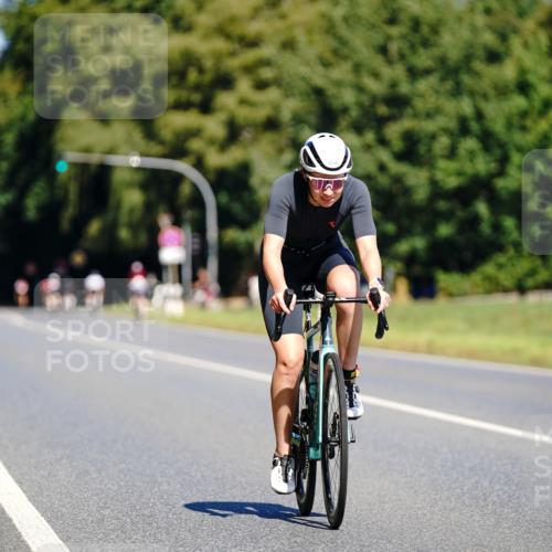 07.09.2025 - 19. Norderstedt Triathlon Michael Burmester http://msf.ph/oto/8834790 07.09.2025 12:25:33 Radfahren 1234, 1343 meine-sportfotos.de