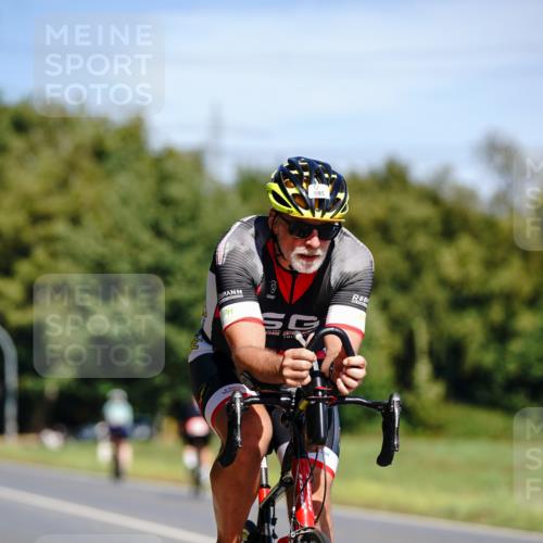 07.09.2025 - 19. Norderstedt Triathlon Michael Burmester http://msf.ph/oto/8834916 07.09.2025 12:26:50 Radfahren 194, 247, 695, 1231, 1384 meine-sportfotos.de