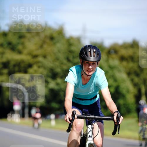 07.09.2025 - 19. Norderstedt Triathlon Michael Burmester http://msf.ph/oto/8834927 07.09.2025 12:26:52 Radfahren 194, 695 meine-sportfotos.de