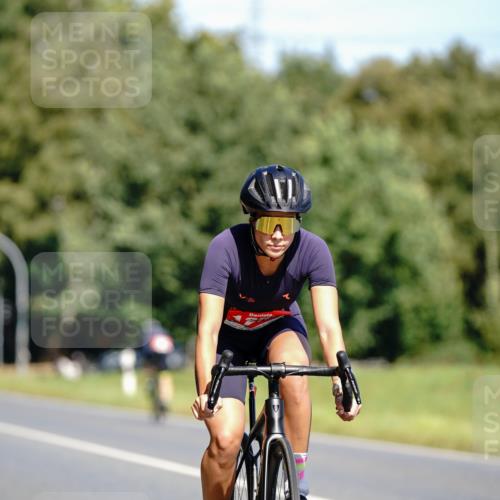 07.09.2025 - 19. Norderstedt Triathlon Michael Burmester http://msf.ph/oto/8834931 07.09.2025 12:26:55 Radfahren 194, 1256 meine-sportfotos.de